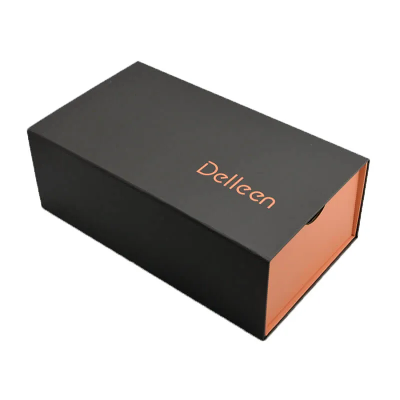 Telescope shape shoe boxes