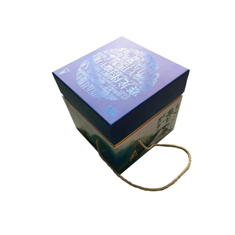 Top and bottom box with lid full UV varnish