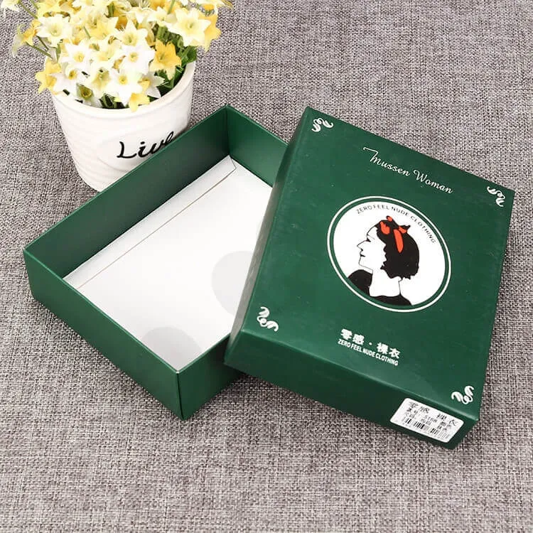 Custom Cardboard Packing Box For Woman Clothing side view one