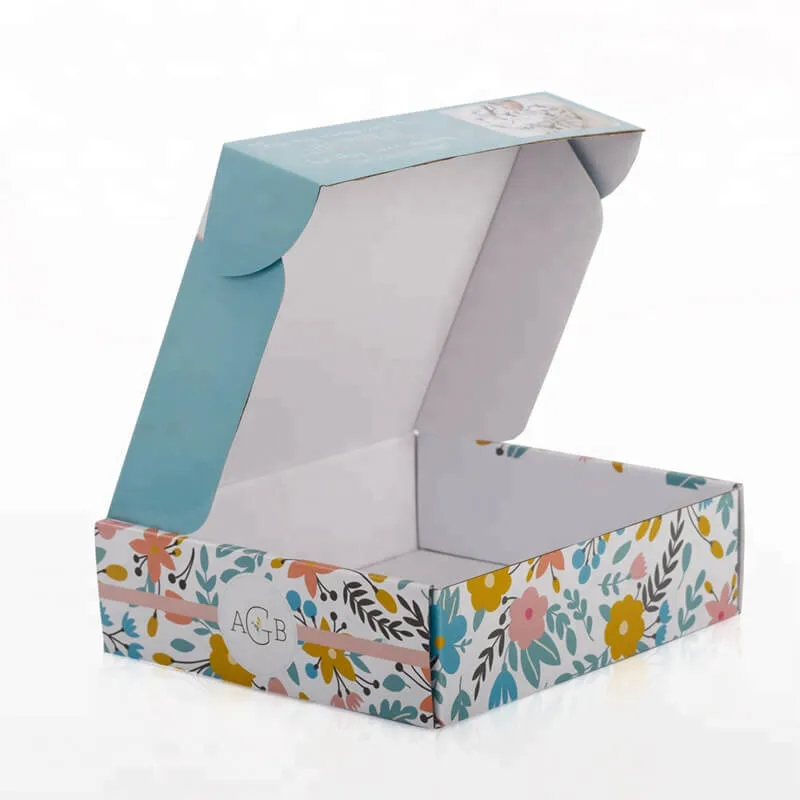 Custom cardboard mailer box for cosmetic products