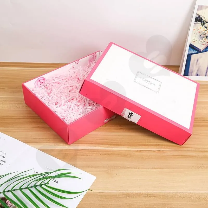 Fashion Pink Cardboard Box For Cosmetic Set side view one