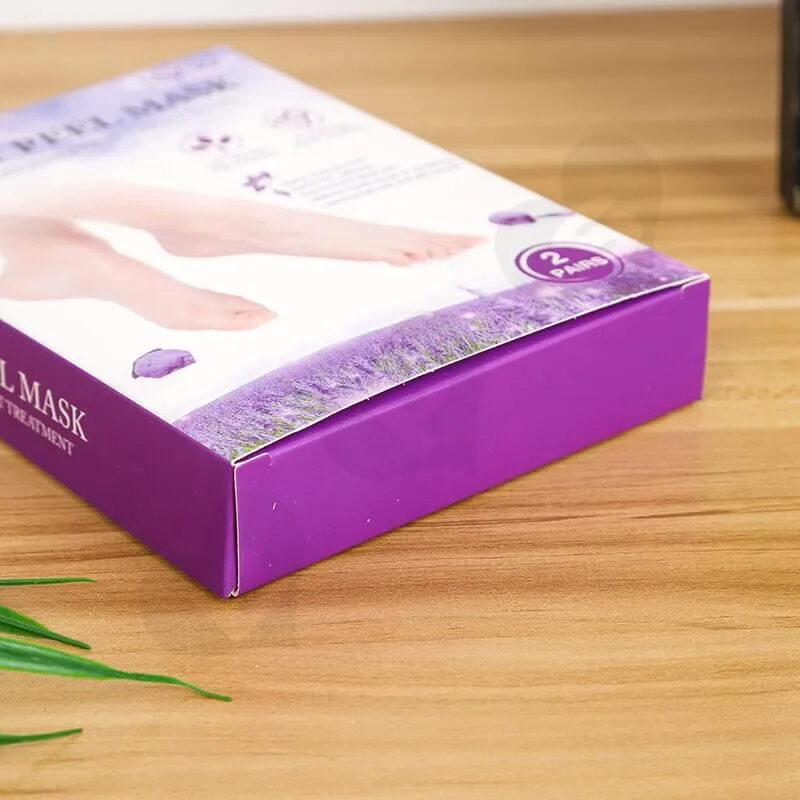 Foot Peel Mask Cardboard Box With Hanger side view five