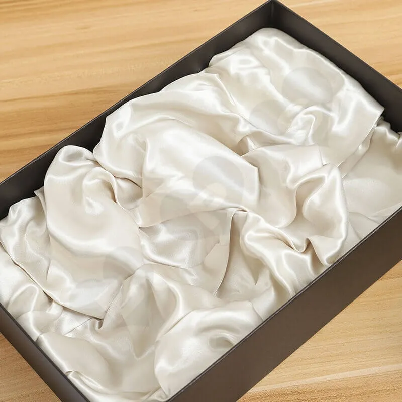 Luxury Cardboard Gift For Cosmetic Kit side view three