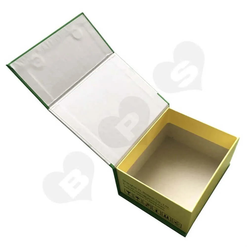 Magnetic Closure Cosmetic Packaging Box Sideview Four