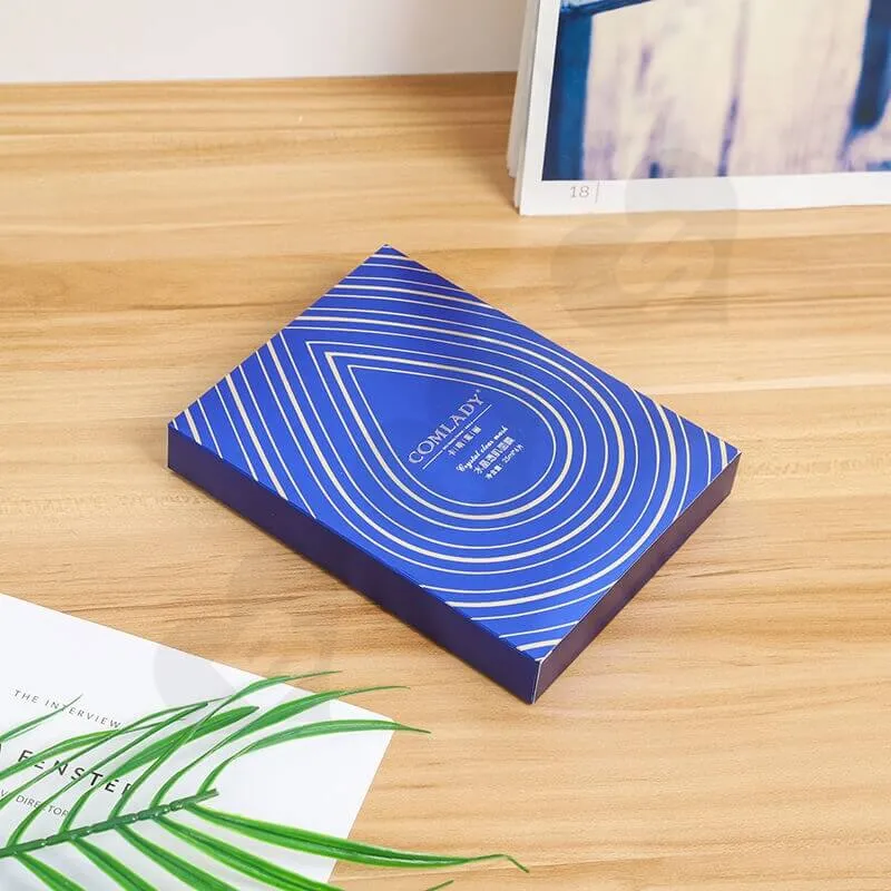 Printed Gold Foil Stamping Cardboard Box For Facial Mask side view three