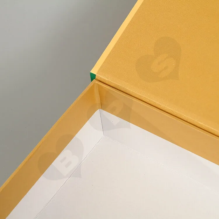 Printed Magnetic Closure Box For Noodles side view four