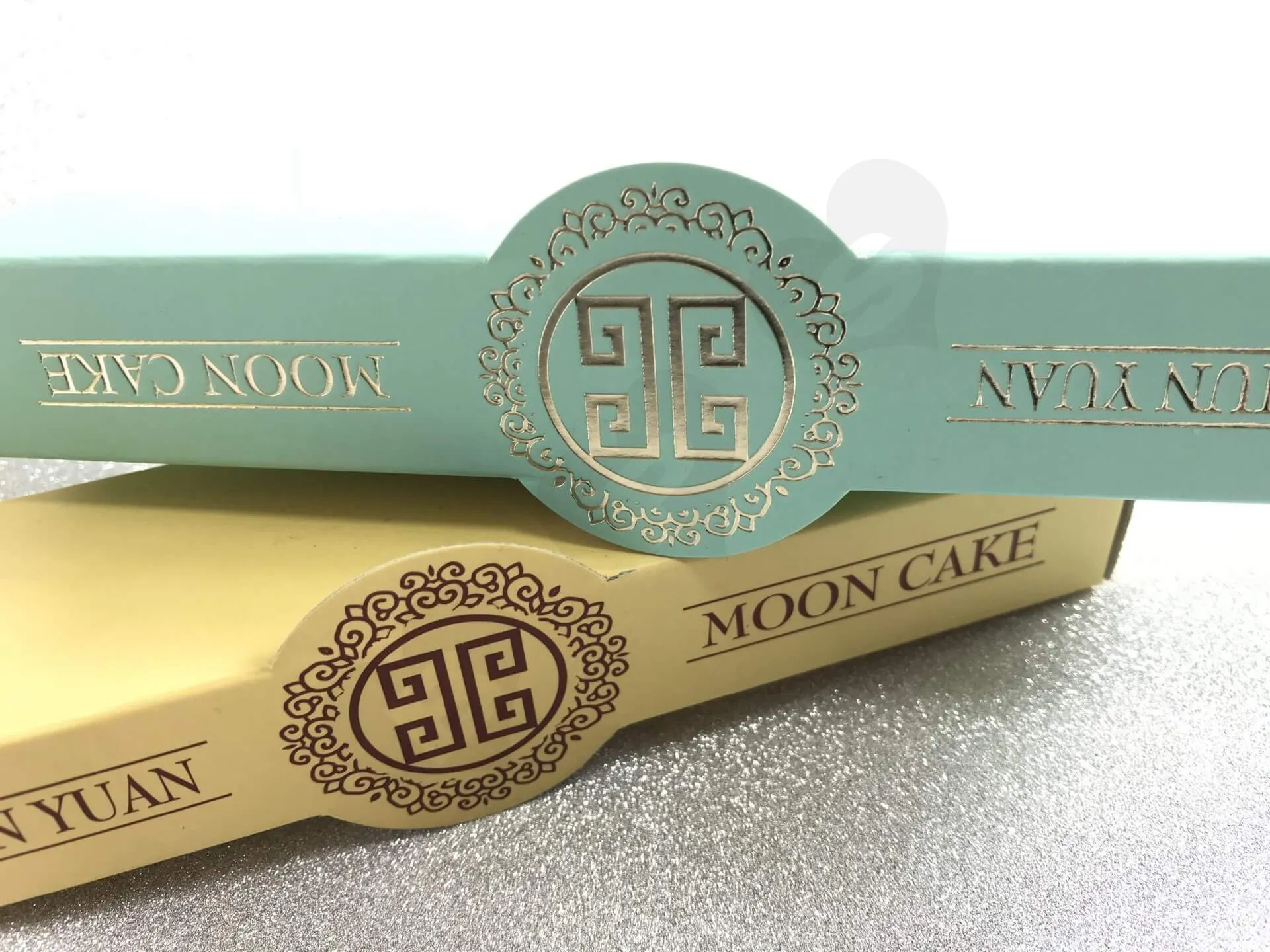 Small Retail Packaging Box For Cakes side view seven