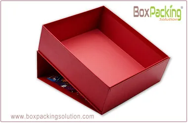 Red color rigid display box